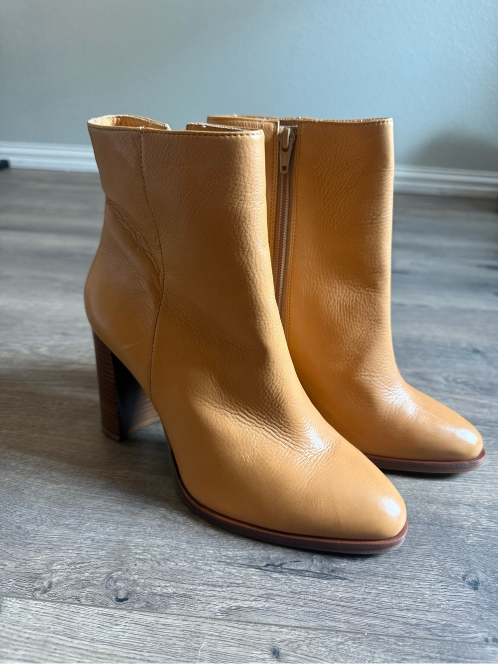 Gianni Bini Mustard Tan Leather Ankle Boots